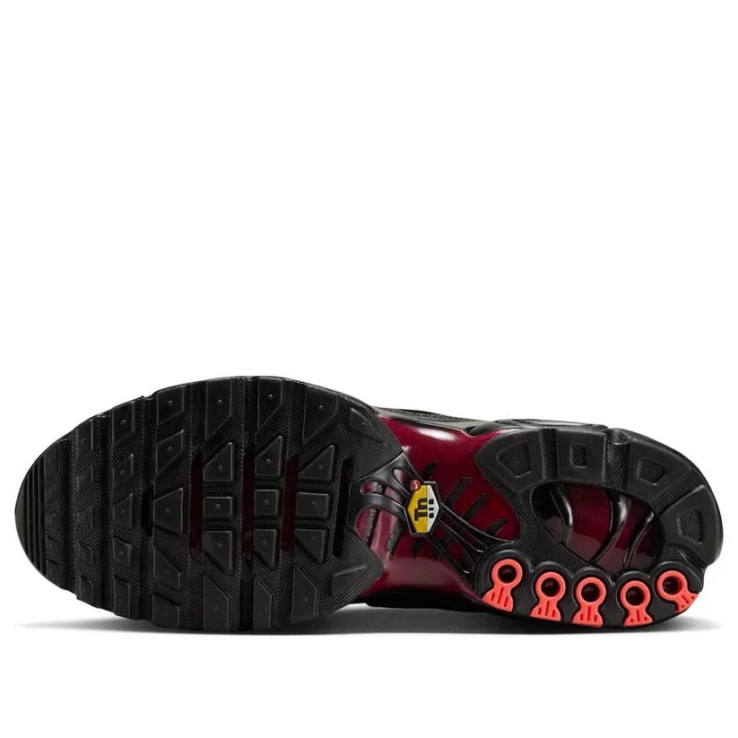 Nike Air Max Plus 'Black Noble Red'