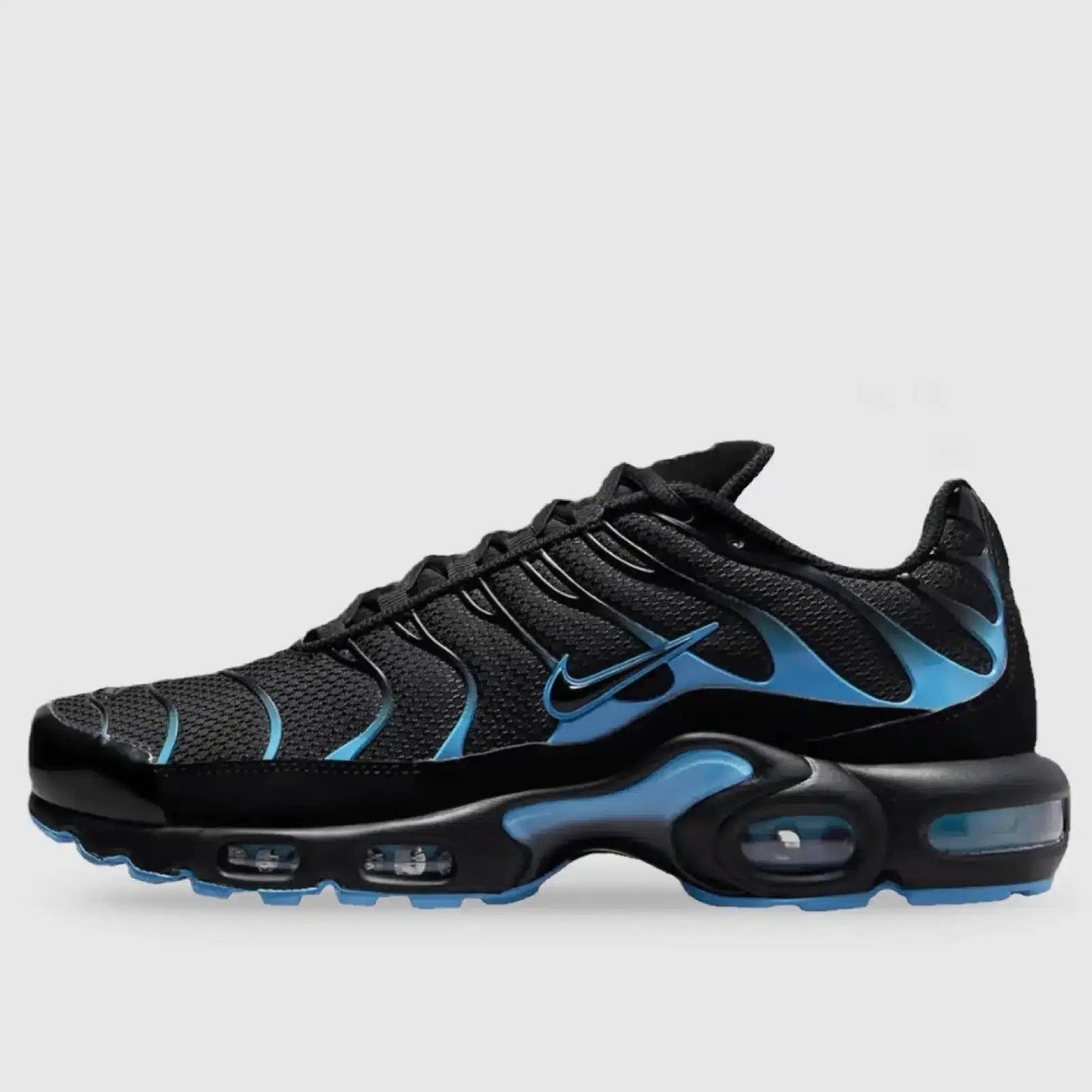 Nike Air Max Plus ‘Black University Blue